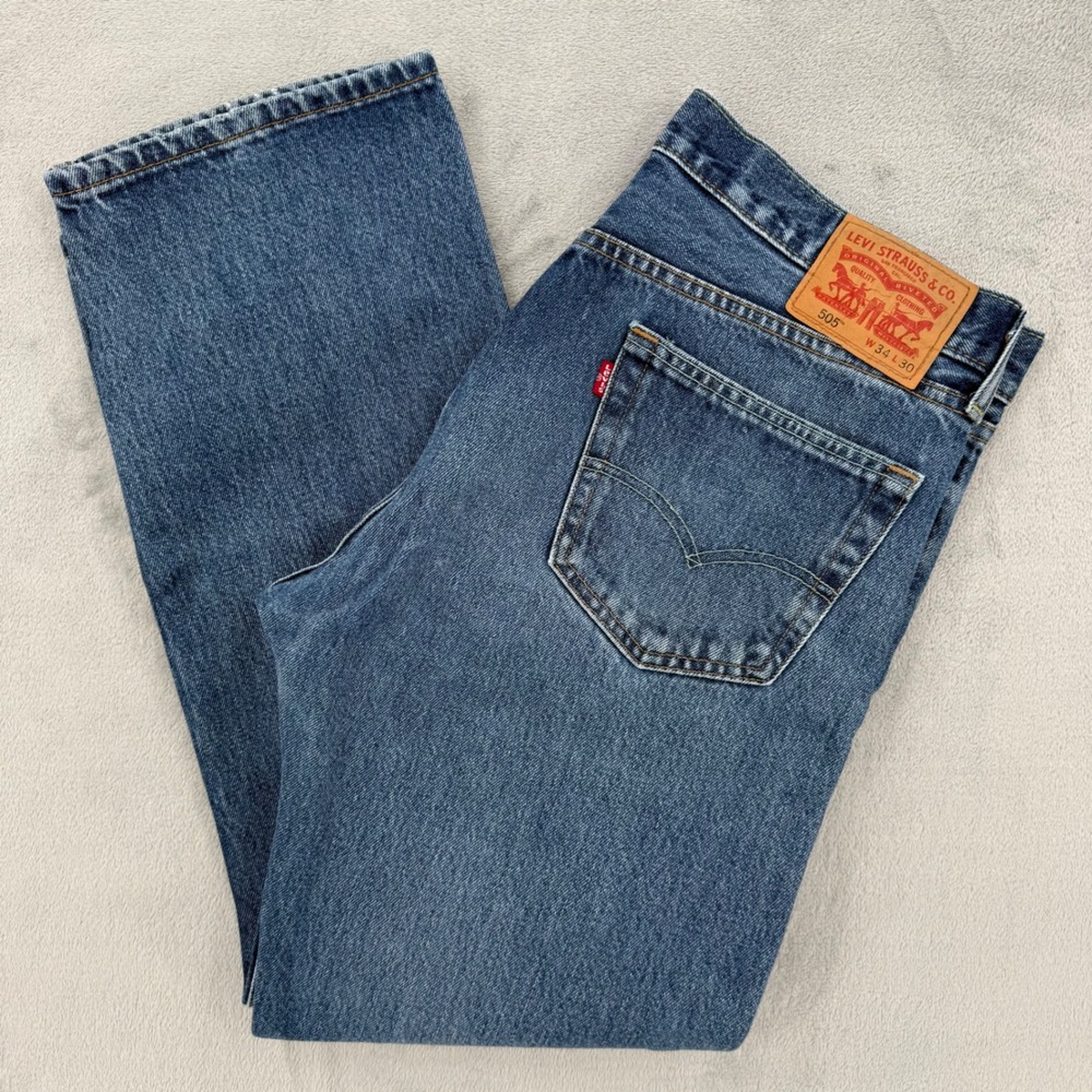 Levis 505 Regular Fit Straight Leg Jeans Medium Wash Blue Denim Mens 34x30